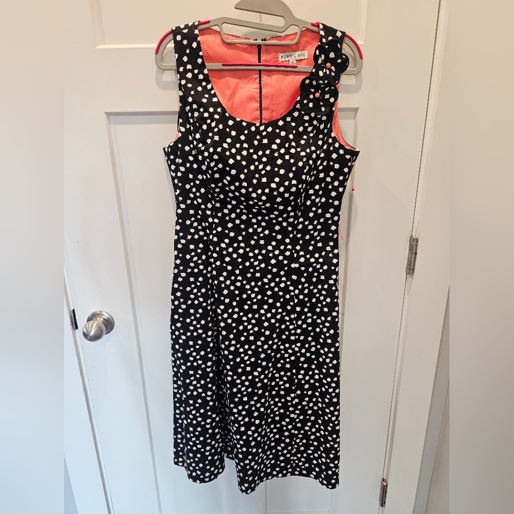 Robbie Bee Polka Dot Fit & Flare Dress Size 10 Sleeveless Floral Detail